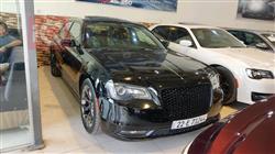 کرایسلەر 300
